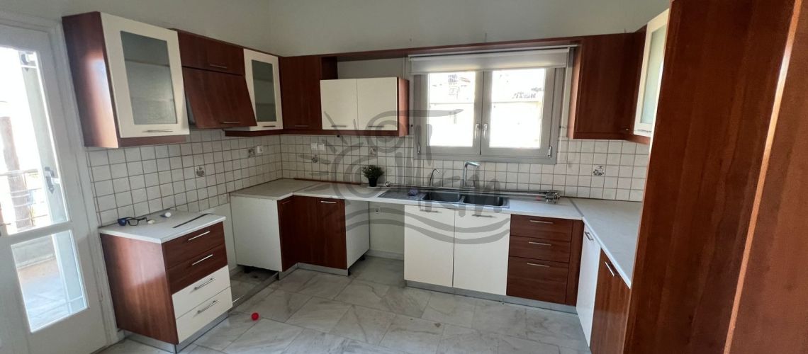 Heraklion, Mesampelies. Zu vermieten: 135 m² große Penthouse-Wohnung im ersten Stock eines Maisonette-Gebäudes mit sehr schöner Aussicht. property first image