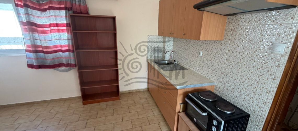 property first image